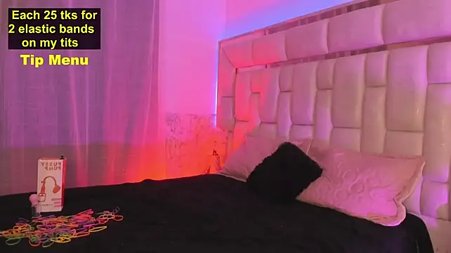 Foxy_Slave - 10 spanks my ass +oil 💥