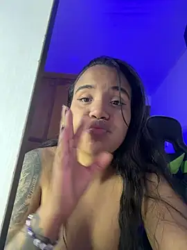 Leila_22