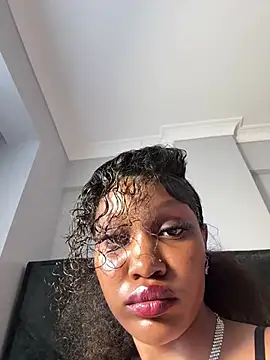Sexxyronn - FUCK ME TILL I SQUIRT