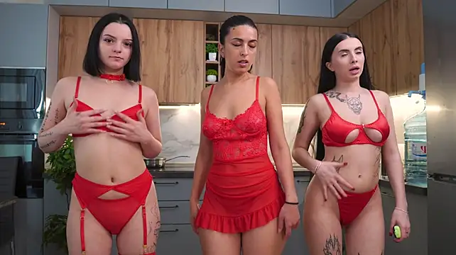 Catolina_Night - All girls Topless