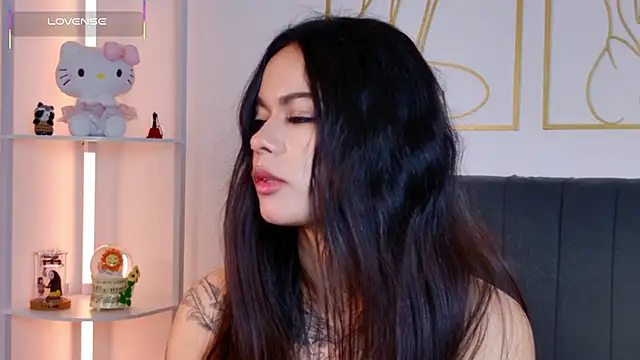 Lyra_Valtierra - Full naked + nipple clamps