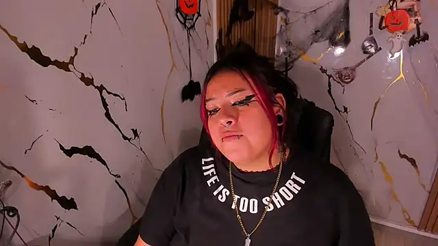 Arthemisa_tay69 - show tits 🖤
