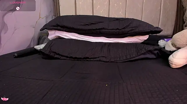 ThaliaBrookss_ - footjob