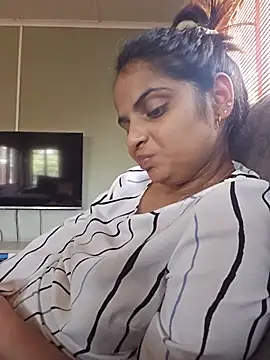 SelenaGomez26 - Orgasm October