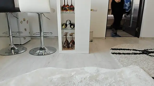 Sweetemy4u - make this pussy happy whit a big squirt