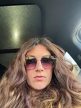 DaisyVibesss - 🌹Wet pussy?!