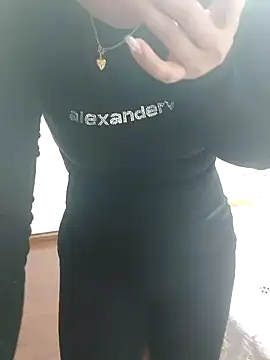Nana2609 - 丁字裤的潮湿💧