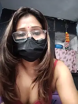hot_laxmi2
