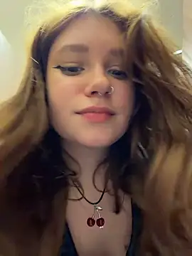 Lucy-joy - suck dildo deep+INSERT IN PUSSY