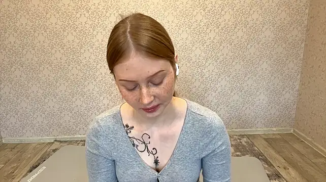 RavenShuker - Whisper “you’re making me shy” 🤍