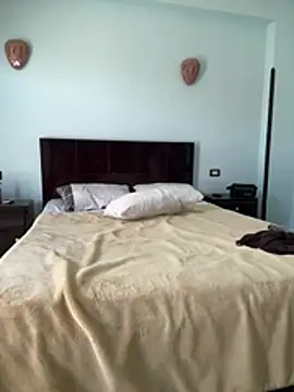 Amorsinfiltros1210 - Me masturba +video regalo