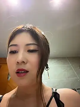 Lola666999 - 本月首场户内独家秀，完成任务骚穴涂高潮液揉摸