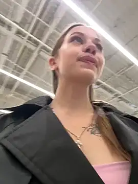 Olivia_Jemison - Spank pussy + spank tits