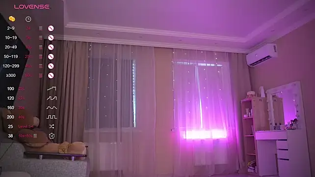 Bananalizzy - Play with pussy close in doggy ♡