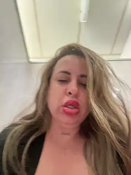 Laarti - Masturbacion hasta el orgasmo