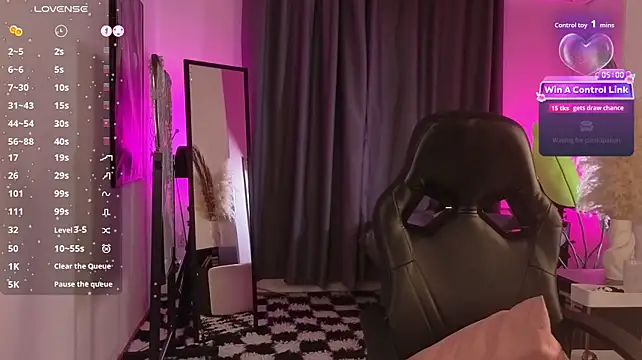 Sexy_xs - Ice kisses to red slapped booty