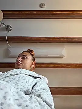 Kylie_blck - Fuck Dildo zoom+1SurpriseVideo
