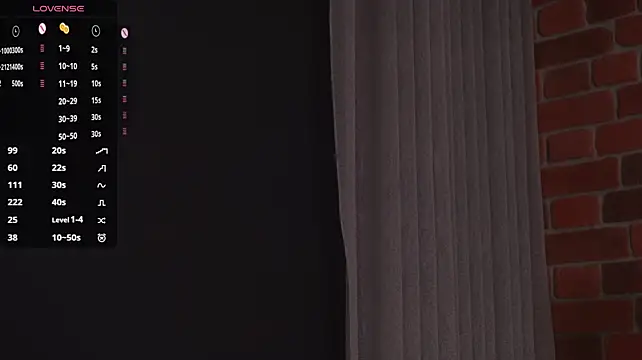 LinnHigh - I starting to play with my kitty