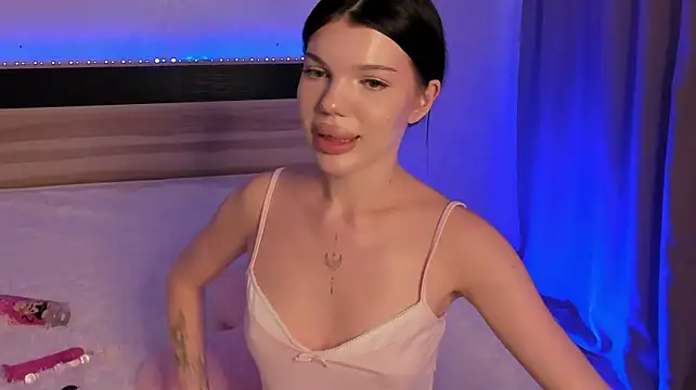 _MiaLunne - TAKE OFF MY TOP AND SEXY DANCE❤️