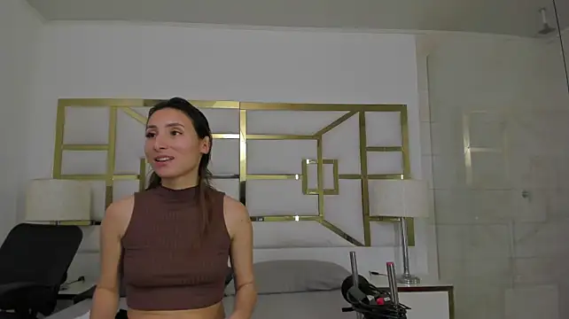 VivieneLuxe - my tits in oil and sexy dance