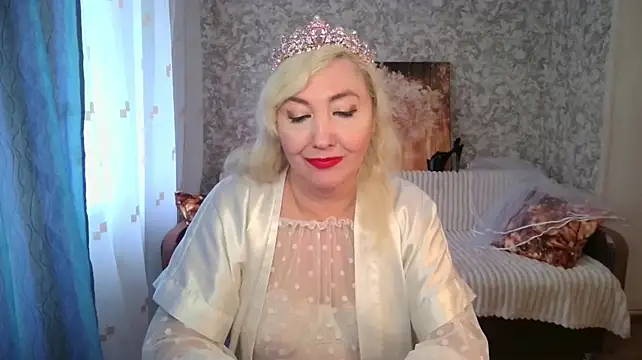 LadyKriss - take off your robe