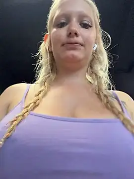 Elfi_InPublic - Camel toe+slap pussy LOUD in gym