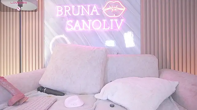 Brunasanoliv - MAKE ME WET! SPANKK ASS X3