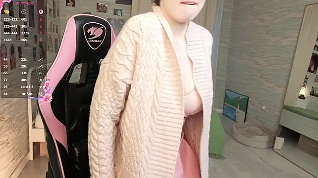 MilkyLily - Doggy +Slaps