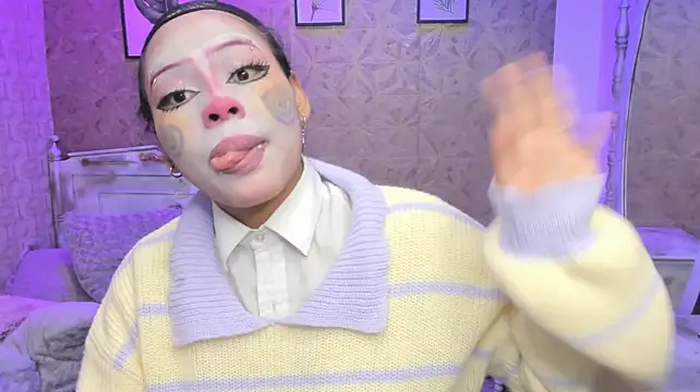 Sofia_clk - fuck me with my fingers for you 🧁💫