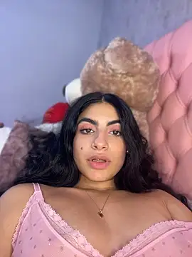 AlmaWhitmore - GET NAKED! 🤤