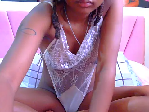 Naughtdoll