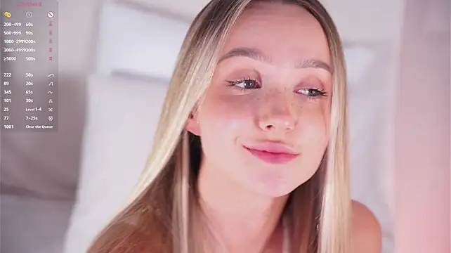 HollisBeckett - Tease you with my boobies