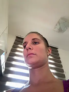 Jennifer11772 - Make me happy+ videos for you