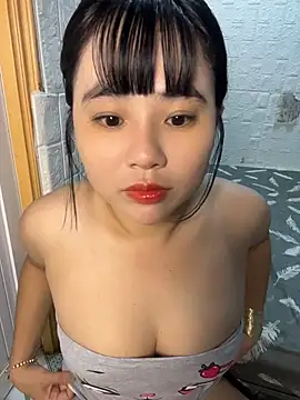 Fishinggirl2k - Help the fish have a delicious meal.