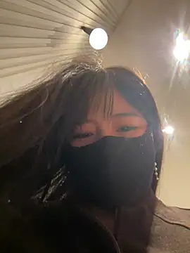 Xiao-mo520 - 美导老师下班兼职，咖啡厅，户外，偷玩小粉，刺激，完成目标指定脱一件5分钟