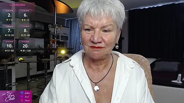 Roxana_brooks - squeeze my tits hard