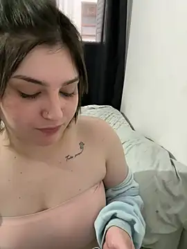 Valemccitaoff - tetas + chupar dildo