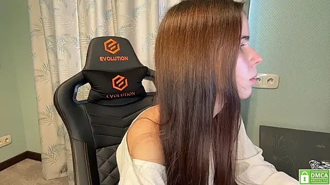 Juicy_Cutie - Make my top a higher