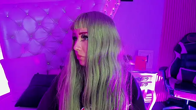 Pola_Pnk - Big squirting show