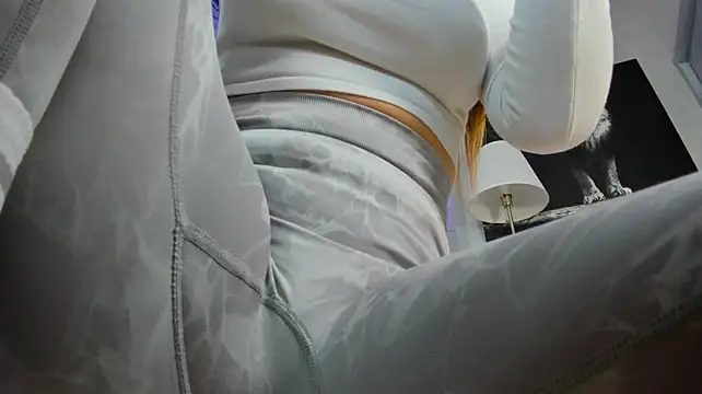 Reina_Cummings - Take it all off 👙