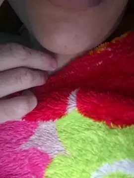 LunaDrago - Pose de PERRA con nalgas abiertas 🍑🍑