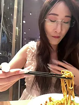 Sixfugui - 小逼逼危机！拯救蝴蝶逼～～