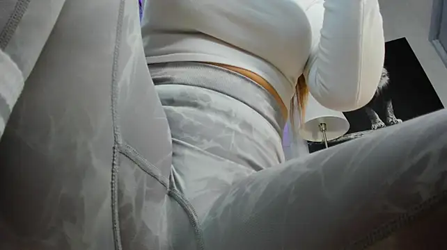 Reina_Cummings - Take it all off 👙