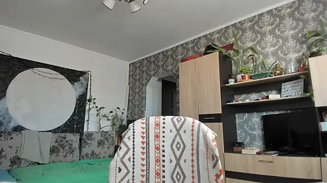 Kellyxx34 - Squirt show