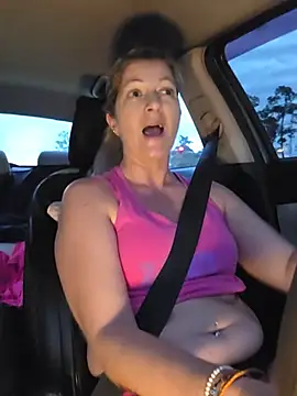 NikkiBlisss - Topless driving for 2 mins