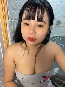 Fishinggirl2k - Help the fish have a delicious meal.