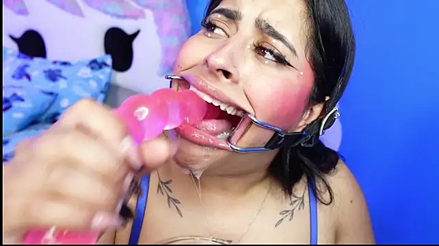Miss___anya - ruin my make-up with too lots saliva