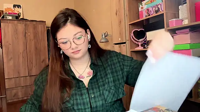 ArianaHowk - Make me smile :)