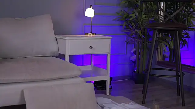 EvieVooss - 1st orgasm of the day🥰