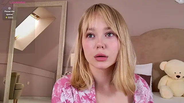 ElaraVance - what color of my panties?